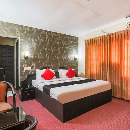 Capital O 72337 Hotel Konkan Tadka Bombaj Exteriér fotografie