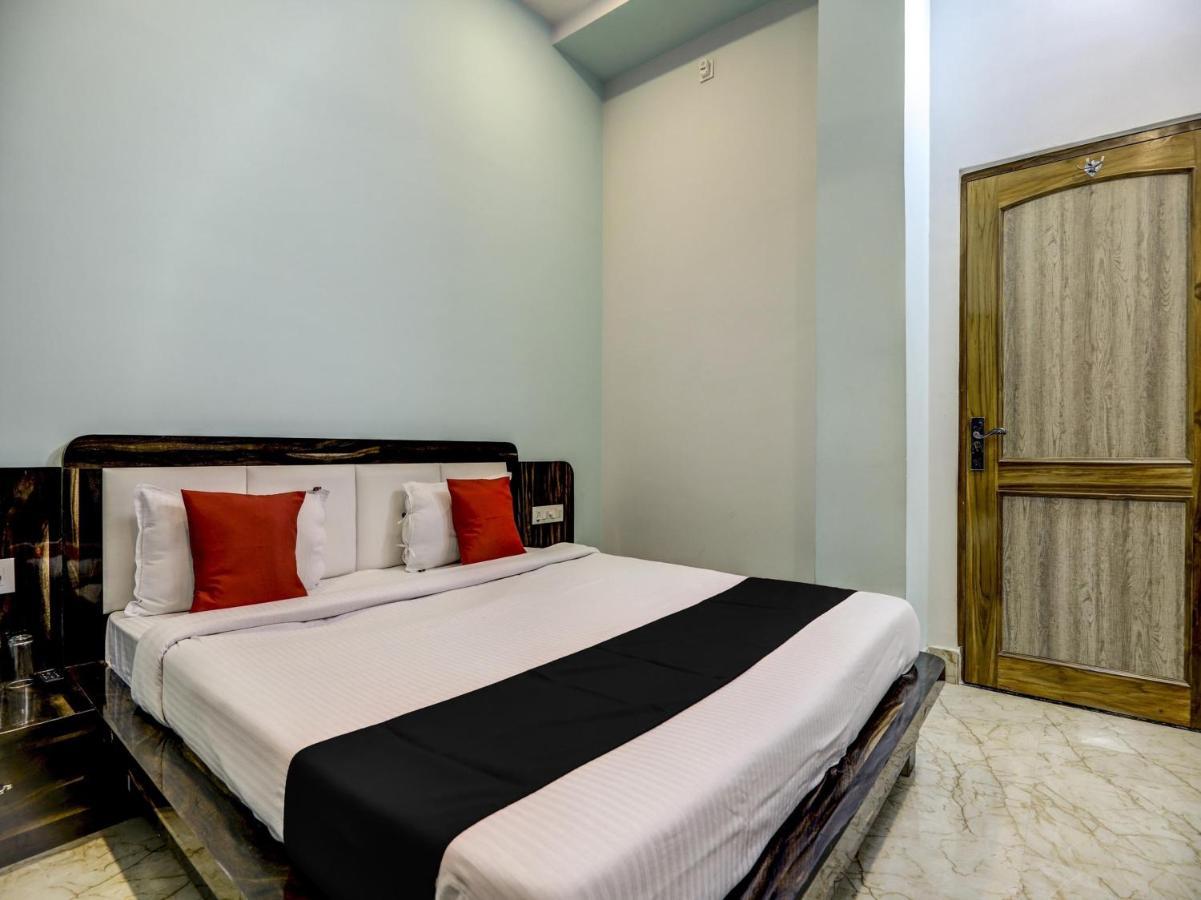 Capital O 72337 Hotel Konkan Tadka Bombaj Exteriér fotografie